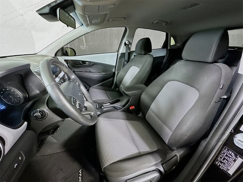 Used 2021 Hyundai Kona SEL image 15