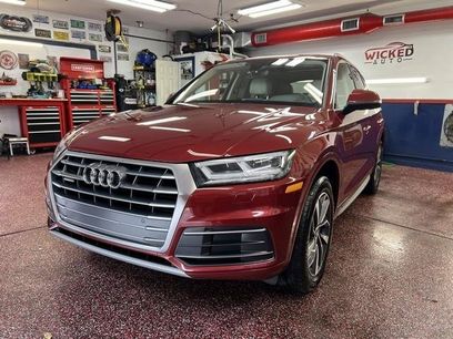 Used 2018 Audi Q5 2.0T Premium Plus w/ Premium Plus Package