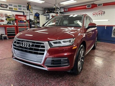 Used 2018 Audi Q5 2.0T Premium Plus w/ Premium Plus Package AWD/4WD image 1