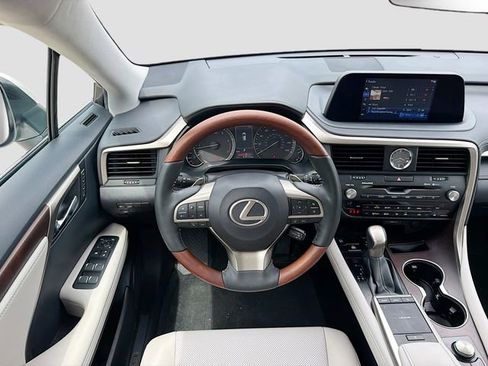 Used 2022 Lexus RX 350 FWD w/ Premium Package image 18