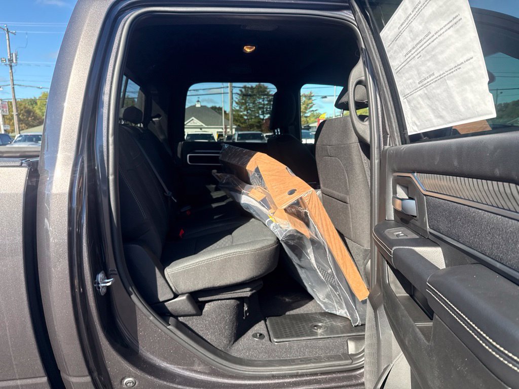 New 2027 RAM 2500 Big Horn AWD/4WD image 23
