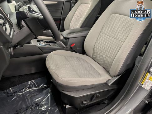 Used 2022 Ford Escape SE w/ SE Sport Appearance Package AWD/4WD image 11