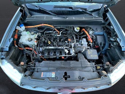 Used 2024 Ford Maverick XLT FWD image 29