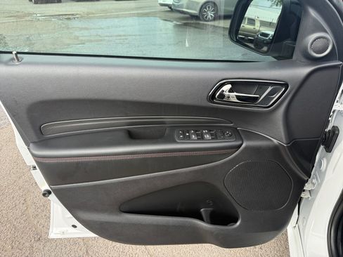 Used 2025 Dodge Durango GT w/ Blacktop Package AWD/4WD image 12