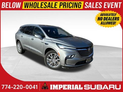 Used 2023 Buick Enclave Essence w/ Experience Buick Package AWD/4WD image 1