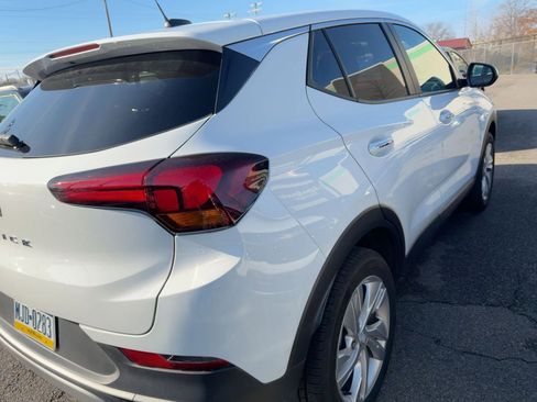 Used 2025 Buick Encore GX Preferred image 6