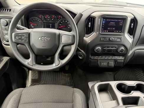 Used 2023 Chevrolet Silverado 1500 Custom Trail Boss AWD/4WD image 16
