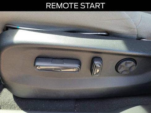 Used 2017 Honda CR-V EX image 15