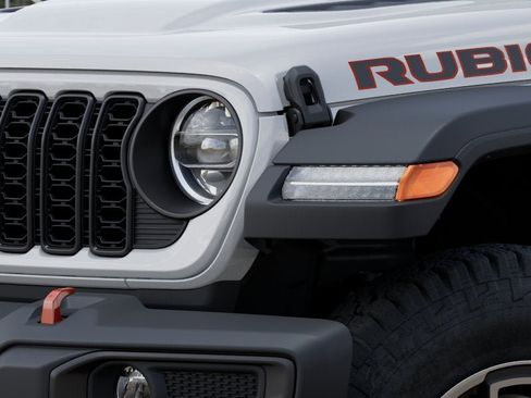 New 2025 Jeep Gladiator Rubicon w/ Convenience Group image 32