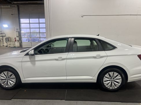 Used 2019 Volkswagen Jetta S FWD image 9