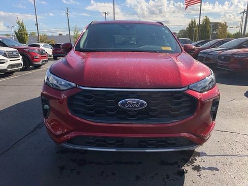 Certified 2024 Ford Escape ST-Line Elite w/ Premium Technology Package image 2