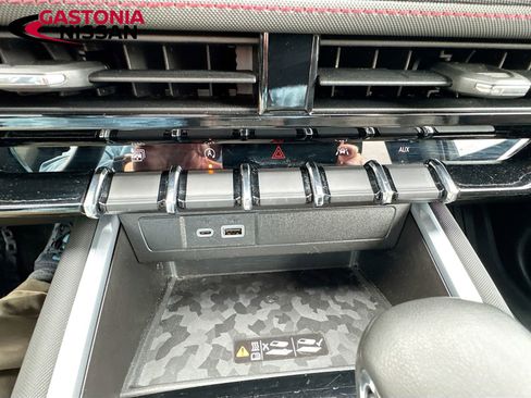 Used 2023 Chevrolet Colorado Z71 w/ Z71 Convenience Package 2 image 27