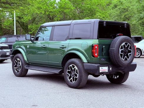 Used 2025 Ford Bronco Outer Banks AWD/4WD image 5