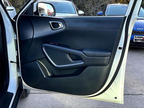 Certified 2023 Kia Soul EX image 22