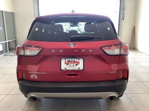 Used 2021 Ford Escape Titanium w/ Titanium Elite Package AWD/4WD image 6