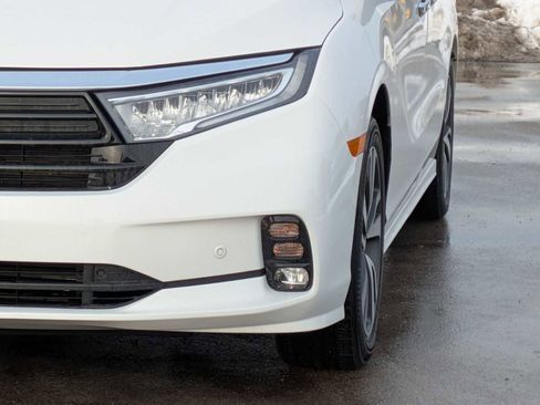 Used 2023 Honda Odyssey Touring image 10