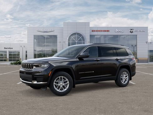 New 2025 Jeep Grand Cherokee L Laredo w/ Trailer Tow Package image 26