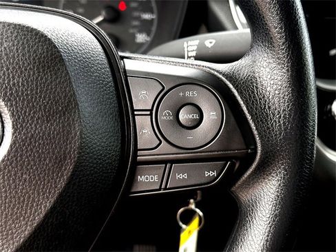 Used 2024 Toyota Corolla LE image 17