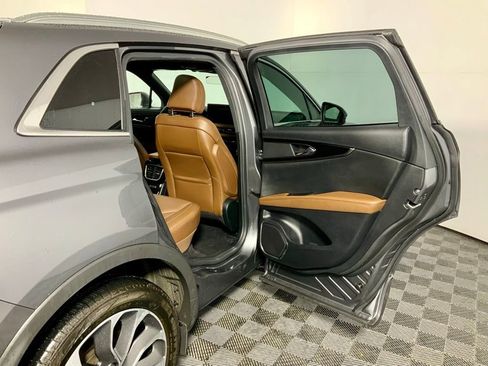 Used 2022 Lincoln Nautilus Reserve w/ Class II Trailer Tow Package image 34