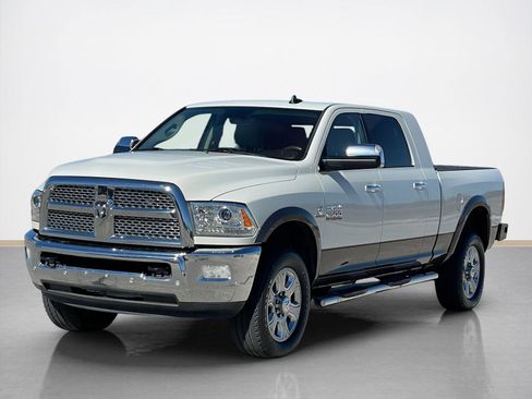 Used 2018 RAM 2500 Laramie w/ Protection Group image 3