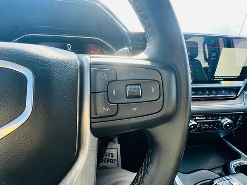 Used 2024 GMC Sierra 1500 SLT w/ SLT Premium Plus Package image 26