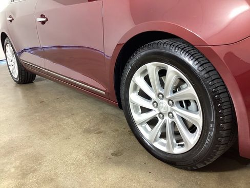 Used 2015 Buick LaCrosse Leather FWD image 6