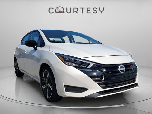 Certified 2025 Nissan Versa SR w/ Trunk Package FWD image 7