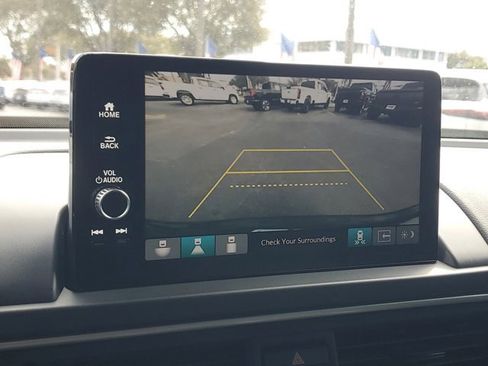 Used 2024 Honda Pilot EX-L image 34