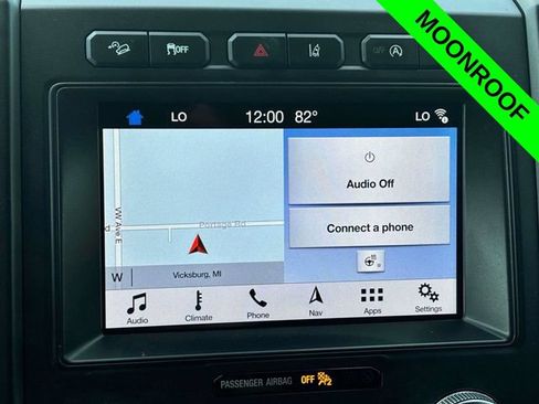 Used 2019 Ford Expedition Limited w/ Equipment Group 302A AWD/4WD image 20