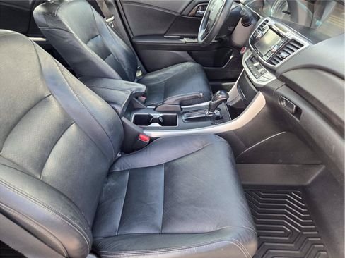 Used 2015 Honda Accord EX-L image 14