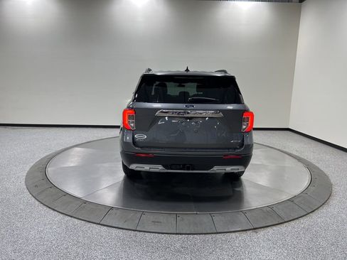 Certified 2023 Ford Explorer XLT w/ Equipment Group 202A AWD/4WD image 8