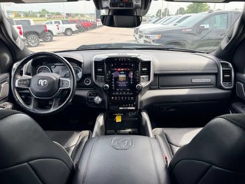 Used 2021 RAM 1500 Laramie AWD/4WD image 6