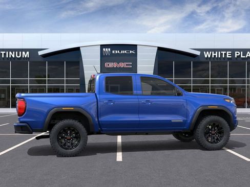 New 2026 GMC Canyon Elevation w/ Convenience Package image 5