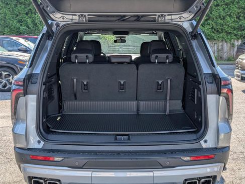 New 2026 Chevrolet Traverse Z71 image 11