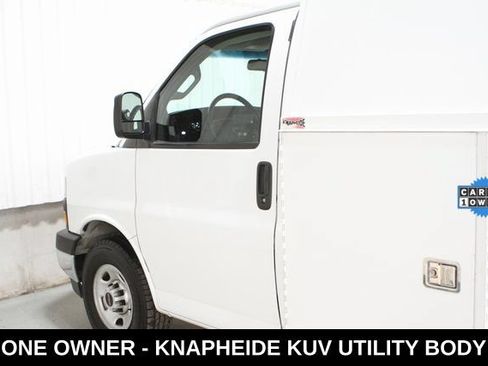 Used 2020 GMC Savana 3500 w/ Power Convenience Package RWD image 21