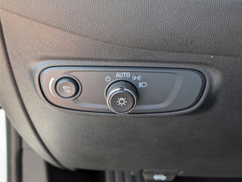 Used 2024 Chevrolet Equinox LT AWD/4WD image 21