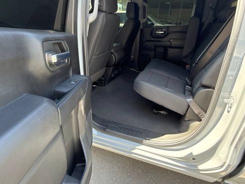 Used 2024 Chevrolet Silverado 1500 Custom w/ Turbomax Blackout Package RWD image 15