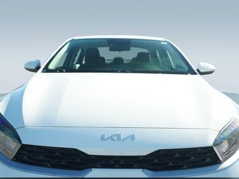 Used 2024 Kia Forte LX image 36