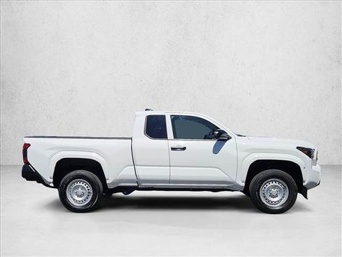 Certified 2025 Toyota Tacoma SR w/ SR Upgrade Package RWD image 4