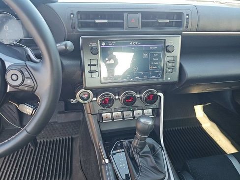 Used 2023 Toyota GR86 Premium w/ ALL Weather Mat Package (TMS) RWD image 7