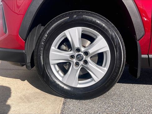 Used 2024 Toyota RAV4 LE image 11