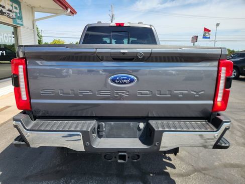 Used 2023 Ford F250 Lariat AWD/4WD image 4