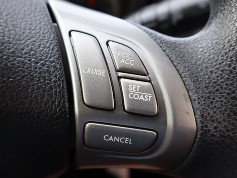 Used 2010 Subaru Impreza 2.5i AWD/4WD image 29