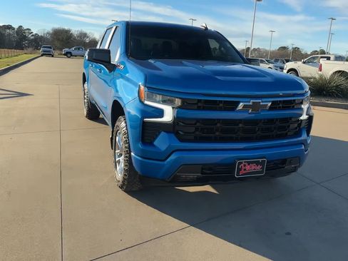 Used 2022 Chevrolet Silverado 1500 RST w/ Diesel Off-Road Package AWD/4WD image 2