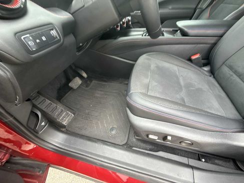Certified 2024 Chevrolet Blazer EV RS RWD image 34