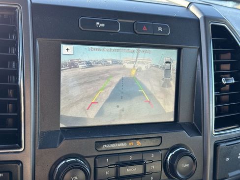 Used 2018 Ford F150 XLT w/ Equipment Group 302A Luxury image 19