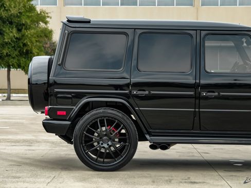 Used 2016 Mercedes-Benz G 65 AMG 4MATIC image 22