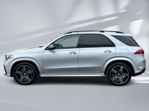 Certified 2025 Mercedes-Benz GLE 450e 4MATIC image 2