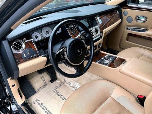 Certified 2012 Rolls-Royce Ghost image 13