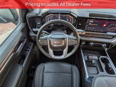 Used 2023 GMC Sierra 1500 SLT w/ SLT Premium Package AWD/4WD image 16